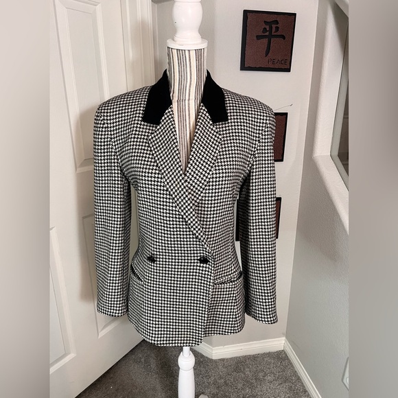 Genny Italy Neiman Marcus Jackets & Blazers - Genny Italy $250 Made in Italy Wool Silk Houndstooth Suit Blazer Fit Size Small